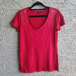 GAP Red Short Sleeve V-Neck TShirt with Studded Shoulders